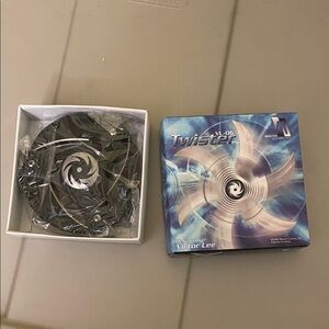 Twister VL-06 Black Electronics Accessory